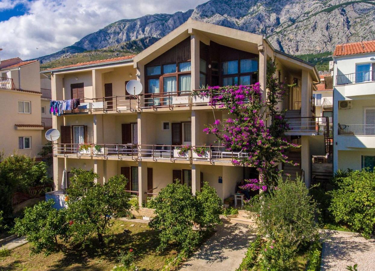 Apartments Agneza Тучепи Экстерьер фото