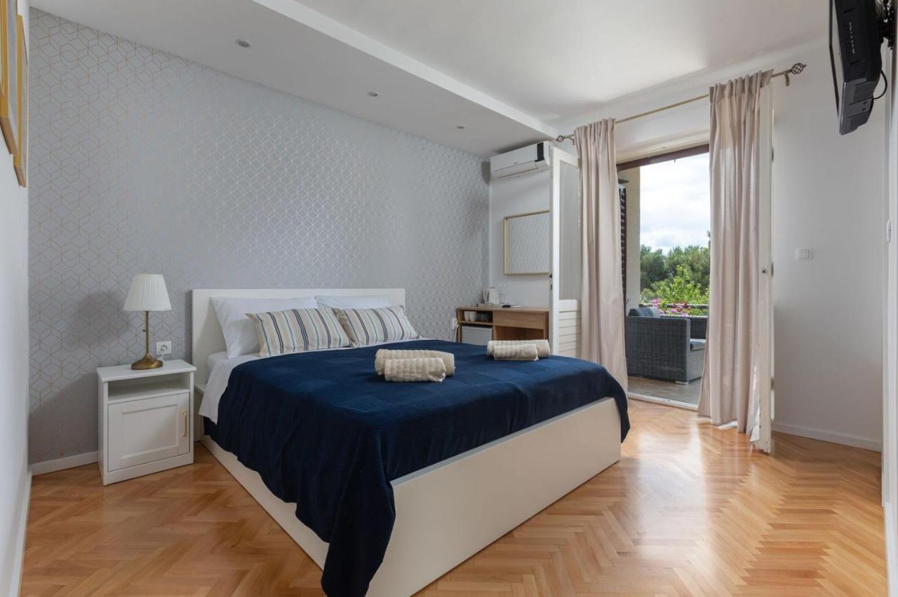 Apartments Agneza Тучепи Экстерьер фото