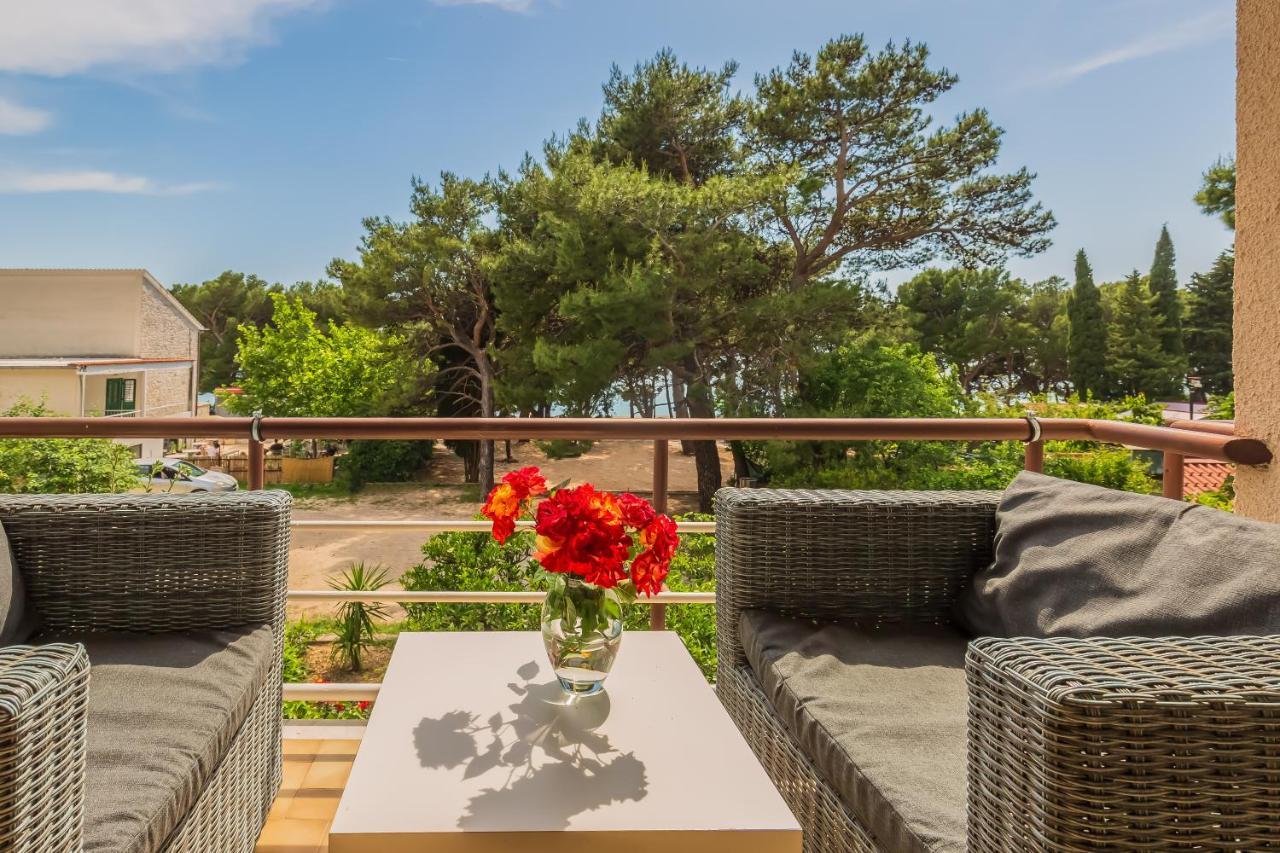 Apartments Agneza Тучепи Экстерьер фото