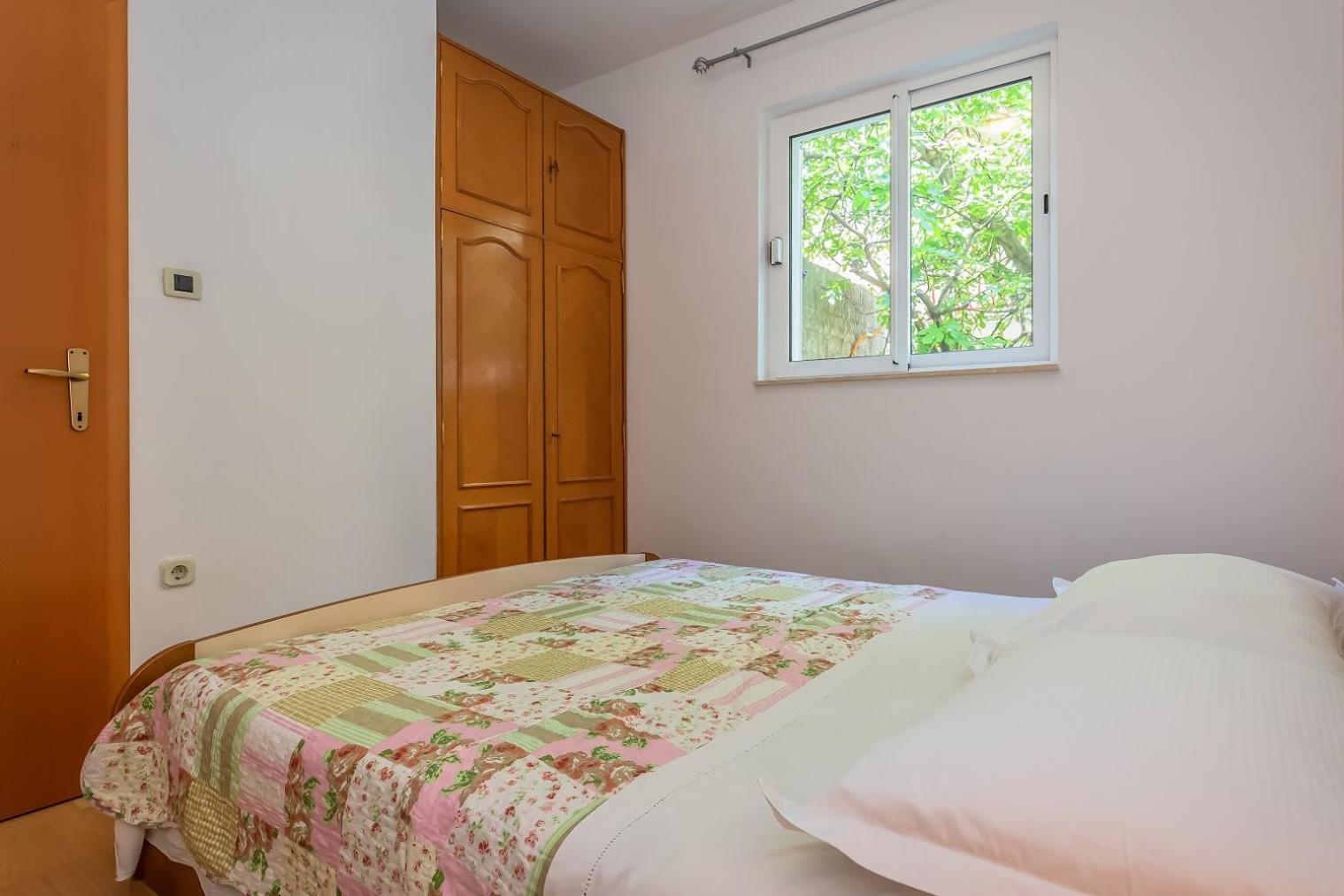 Apartments Agneza Тучепи Экстерьер фото