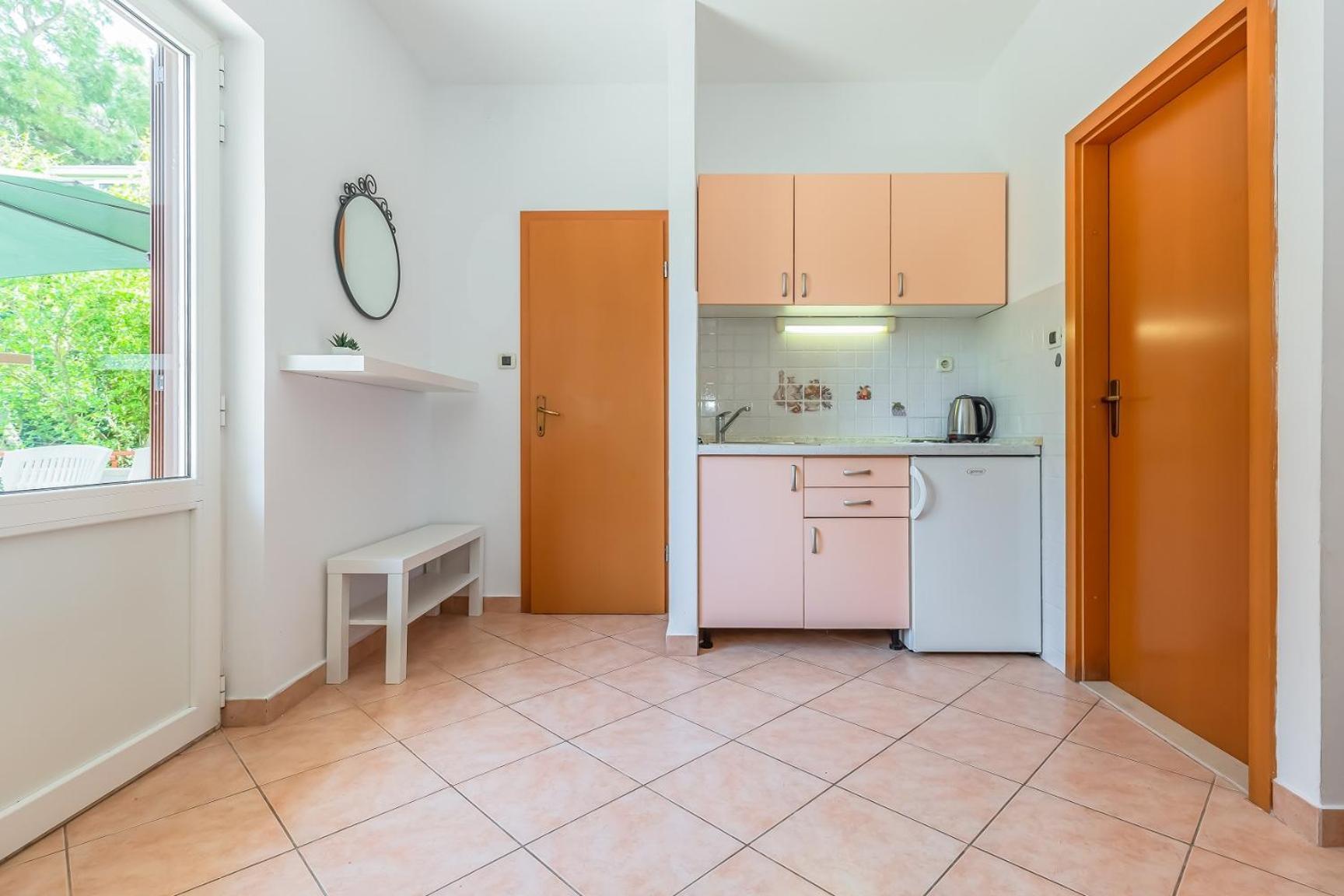 Apartments Agneza Тучепи Экстерьер фото