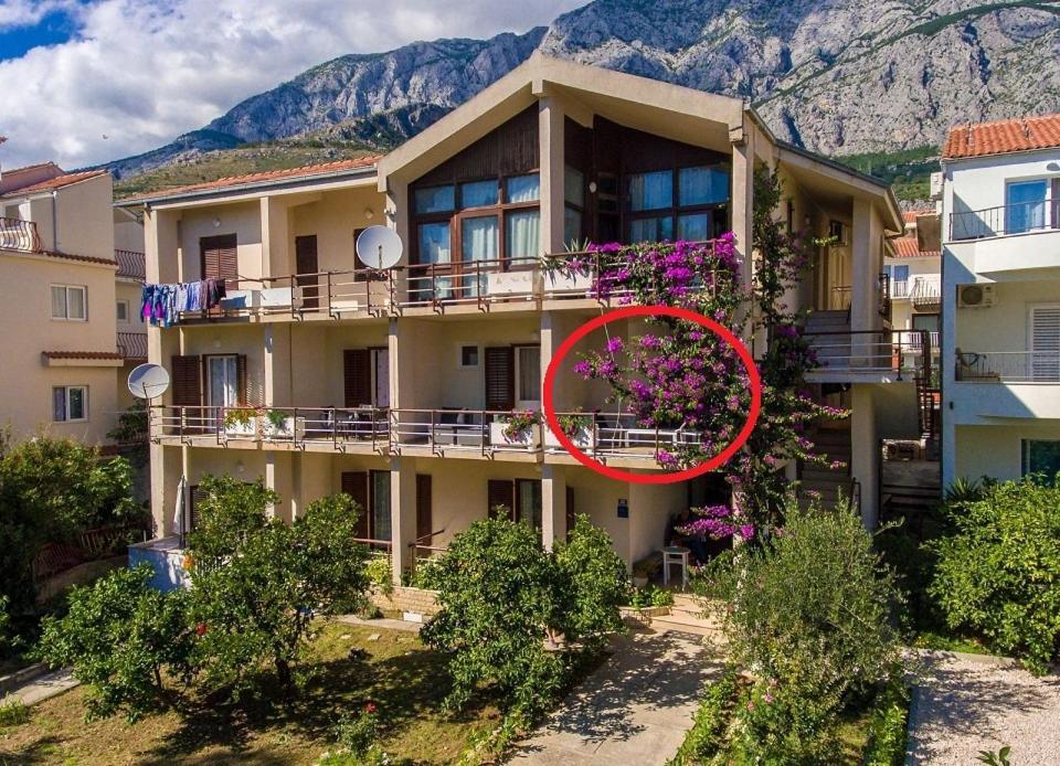 Apartments Agneza Тучепи Экстерьер фото